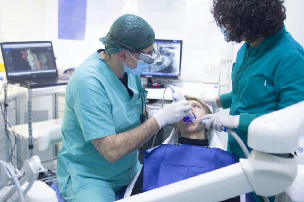 Recuperação Após o Implante Dentário